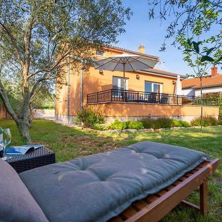 Holiday House Toici Nenadici  Exterior photo
